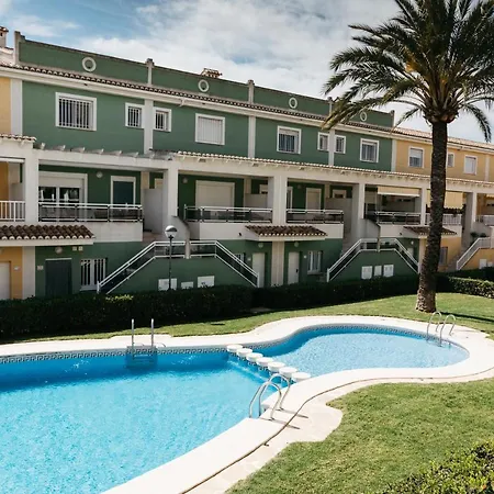 Townhouse With Terraces And Communal Pool * Gandia