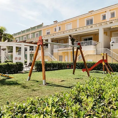 Townhouse With Terraces And Communal Pool * Gandia